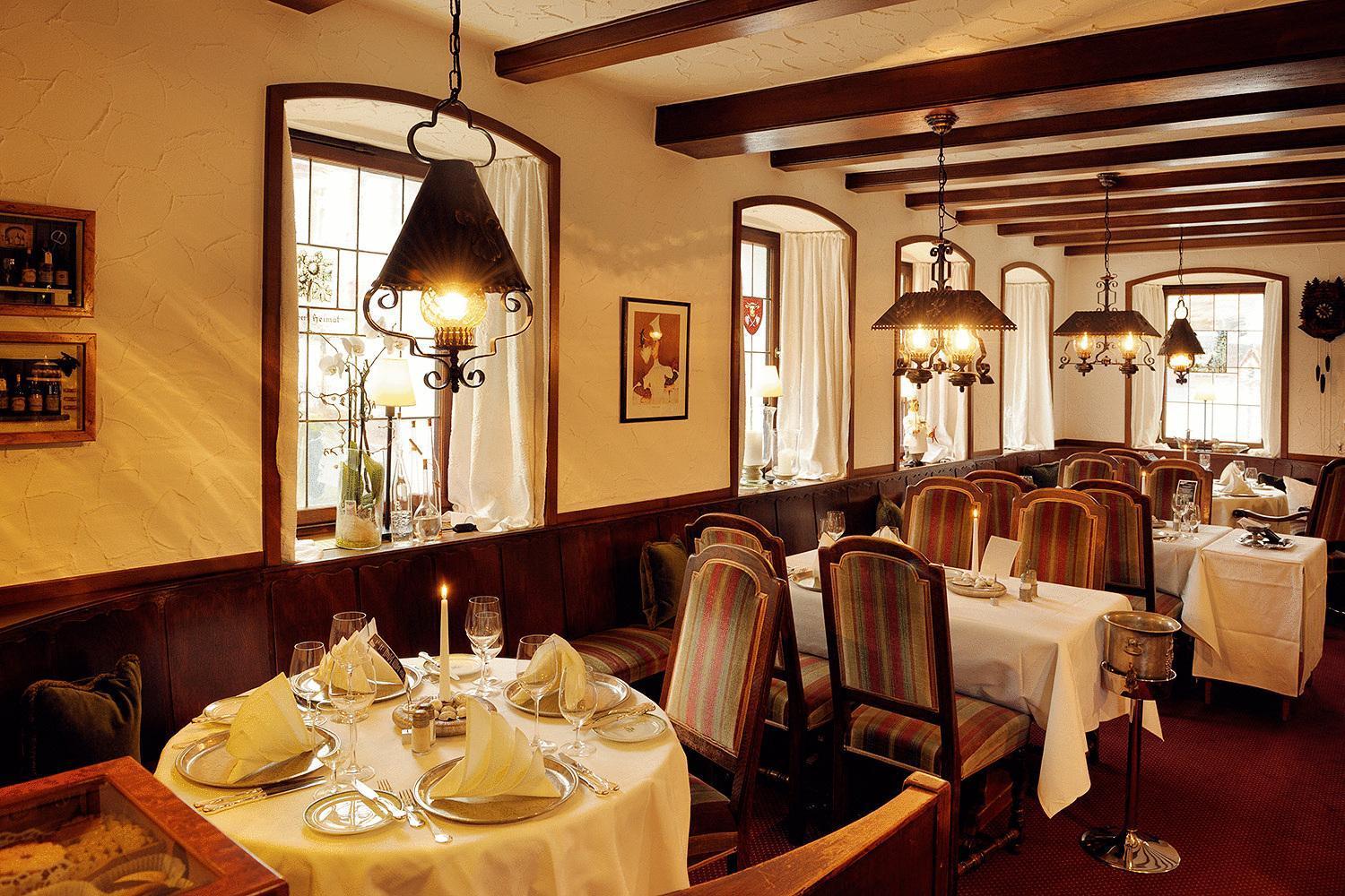 Hotel-Restaurant Arneggers Adler Tiefenbronn Экстерьер фото